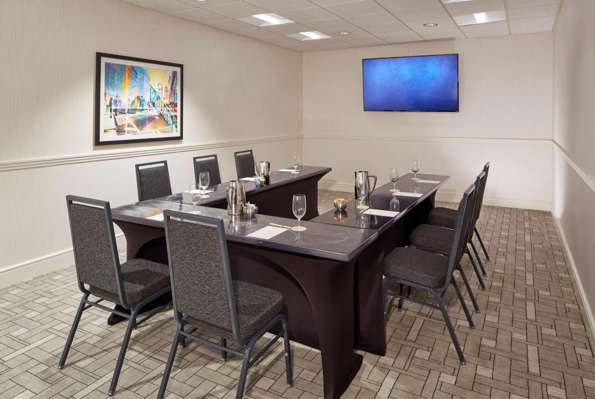 Doubletree By Hilton Atlanta Perimeter Dunwoody Hotel Bagian luar foto