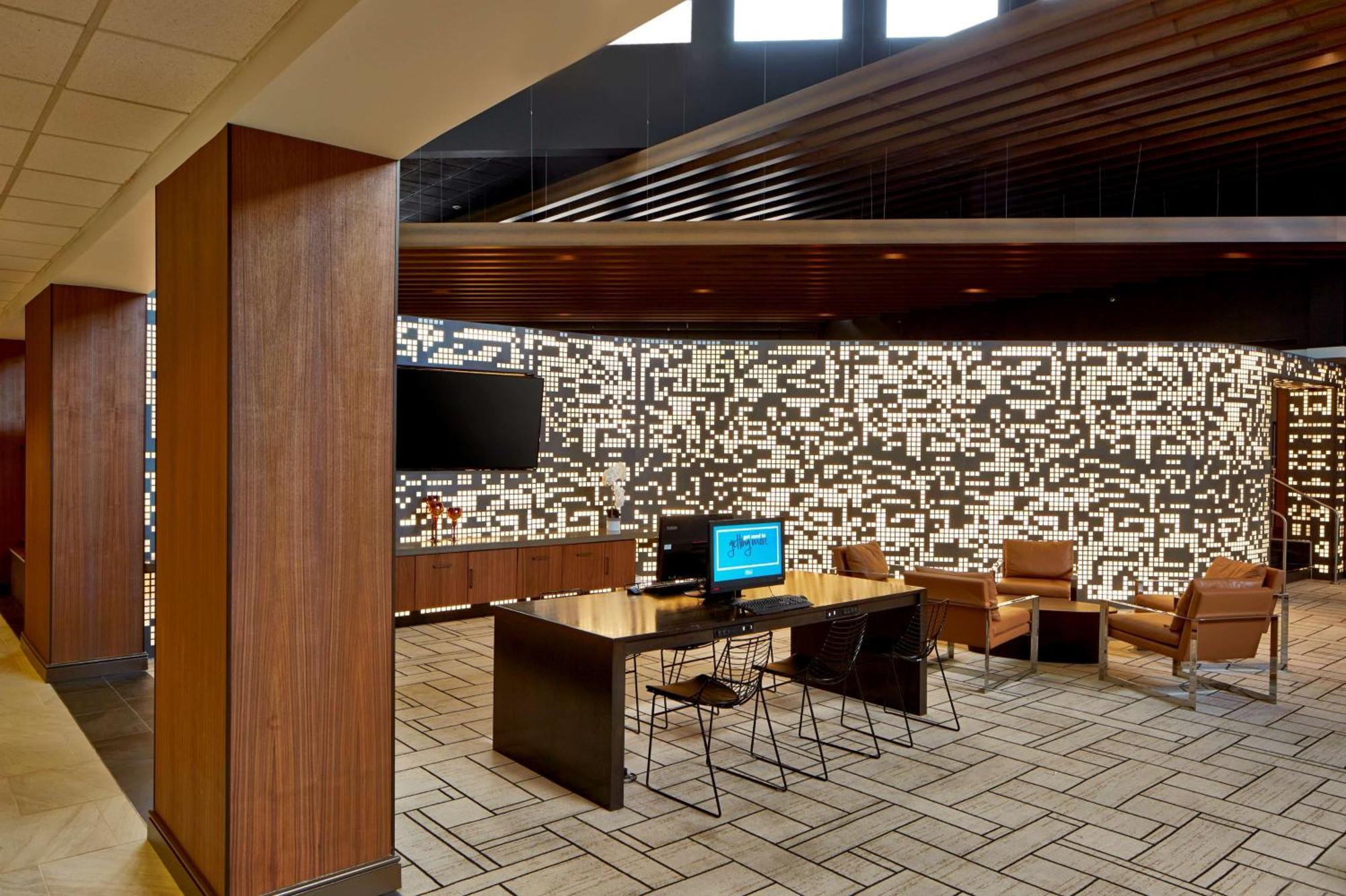 Doubletree By Hilton Atlanta Perimeter Dunwoody Hotel Bagian luar foto