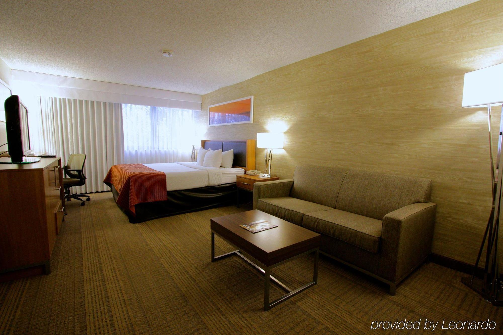 Doubletree By Hilton Atlanta Perimeter Dunwoody Hotel Bagian luar foto