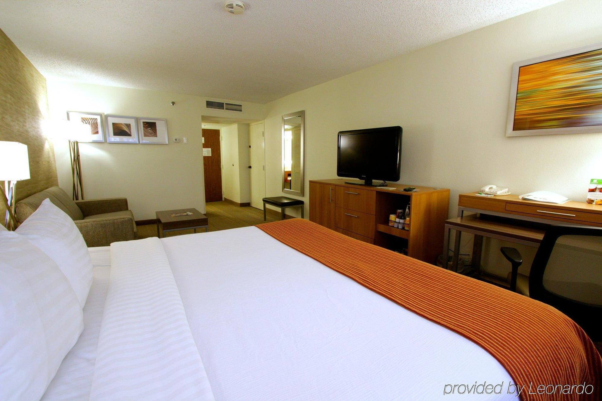 Doubletree By Hilton Atlanta Perimeter Dunwoody Hotel Bagian luar foto