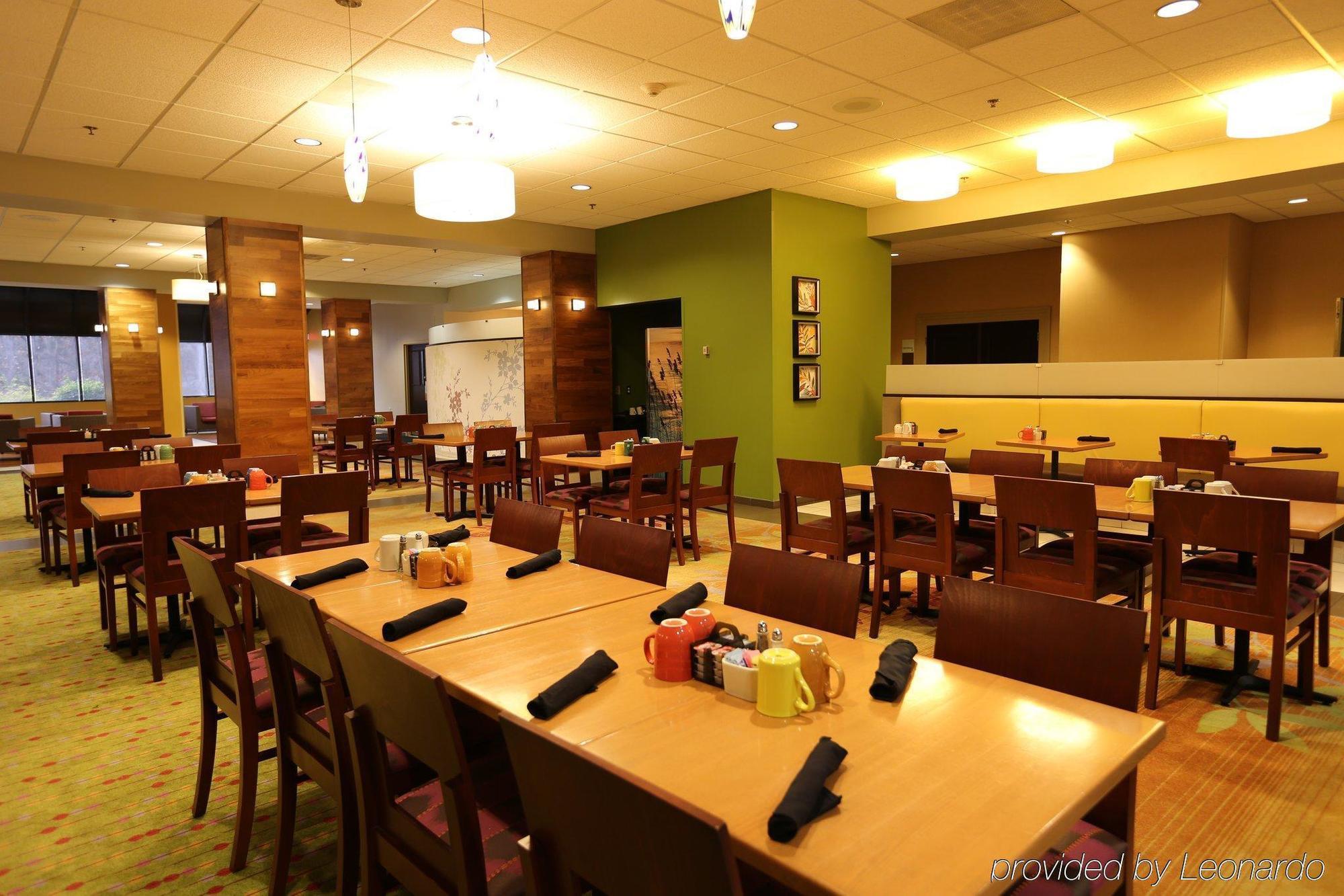 Doubletree By Hilton Atlanta Perimeter Dunwoody Hotel Bagian luar foto